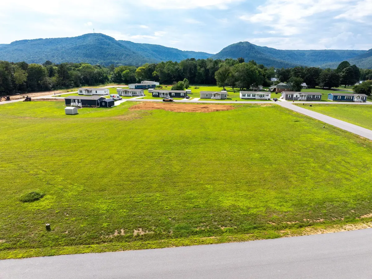 161 Scarlet Oak Drive, Dunlap, TN 37327 - Image #1