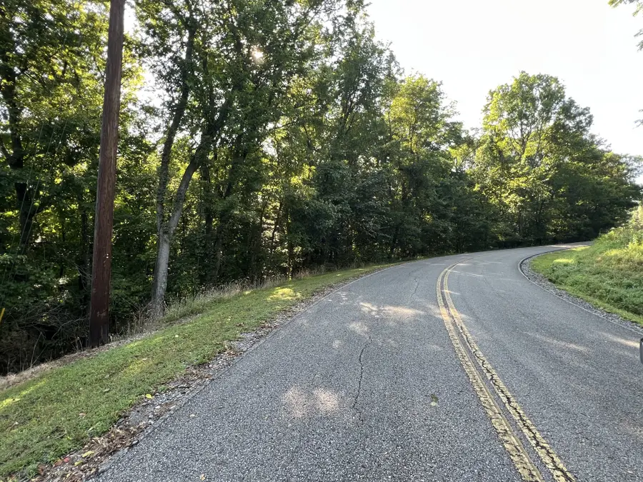 8 Jarrell Ridge Rd, Clarksville, TN 37043 - #2