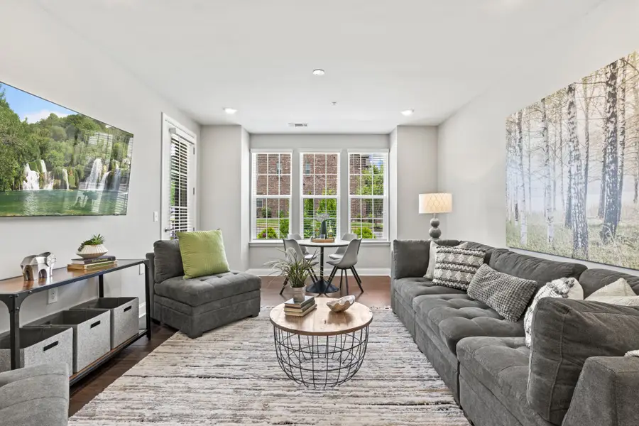 1801 Shadow Green Dr #104, Franklin, TN 37064 - Image #2