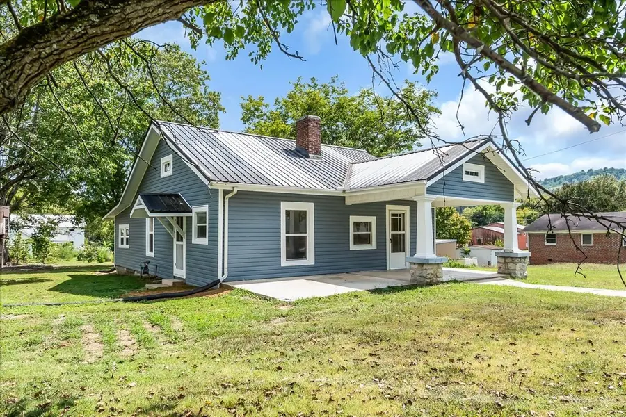 104 Locust St, Liberty, TN 37095 - Image #2