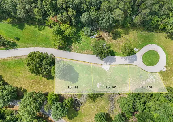 108 Dwellings Dr, Tracy City, TN 37387