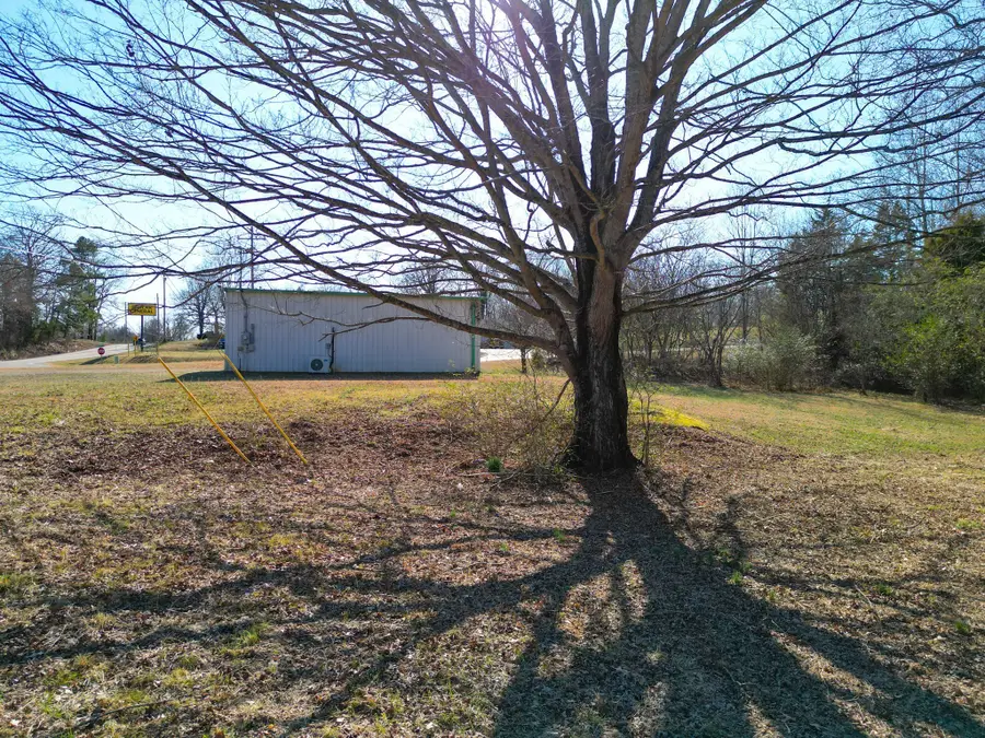 2815 Highway 49 E, Charlotte, TN 37036 - Image #2