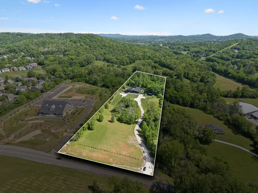 4160 Clovercroft Rd, Franklin, TN 37067 - Image #3