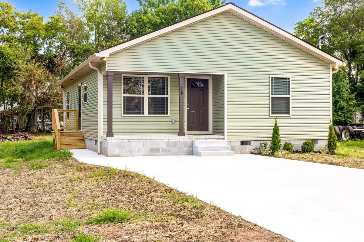 119 Kenmore Ave, Winchester, TN 37398 - Image #1