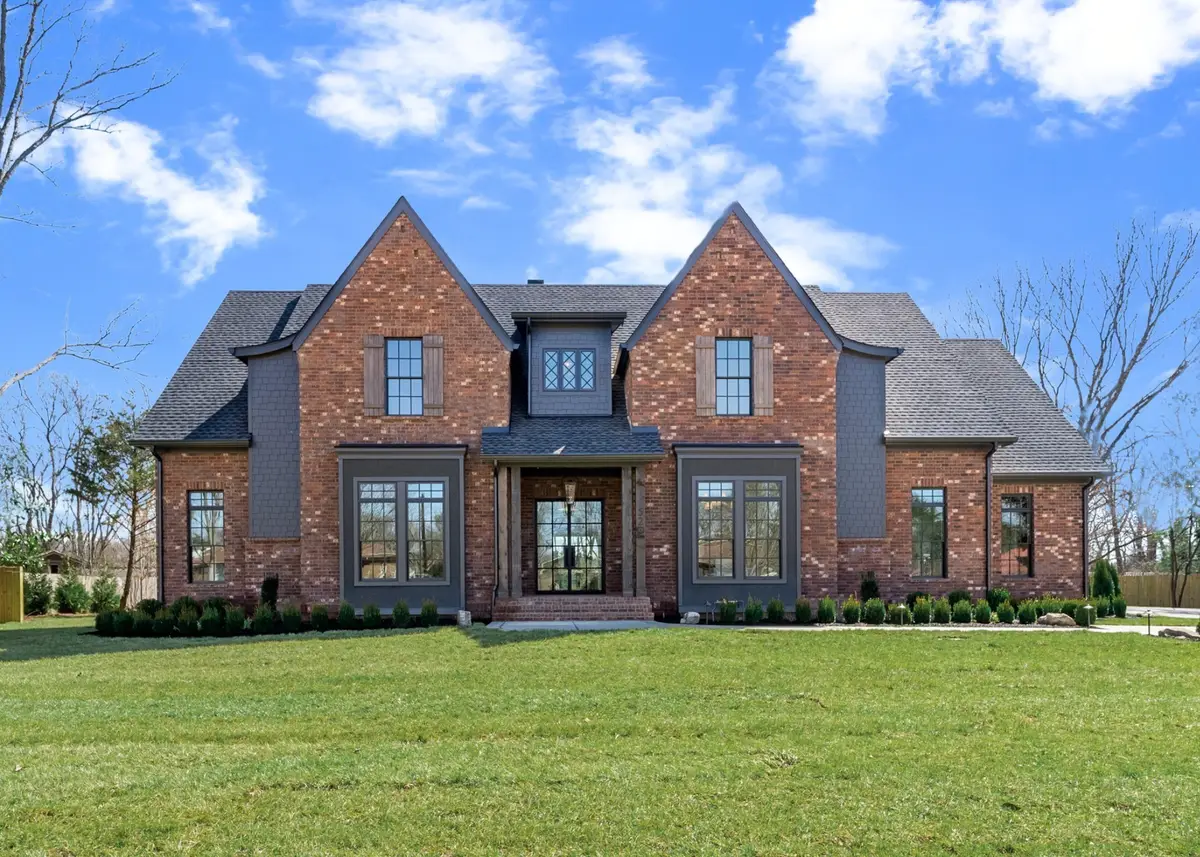 520 Mansion Dr, Brentwood, TN 37027 - Image #1
