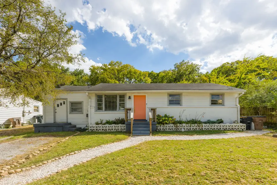 520 Norton Ave, Nashville, TN 37207 - Image #2