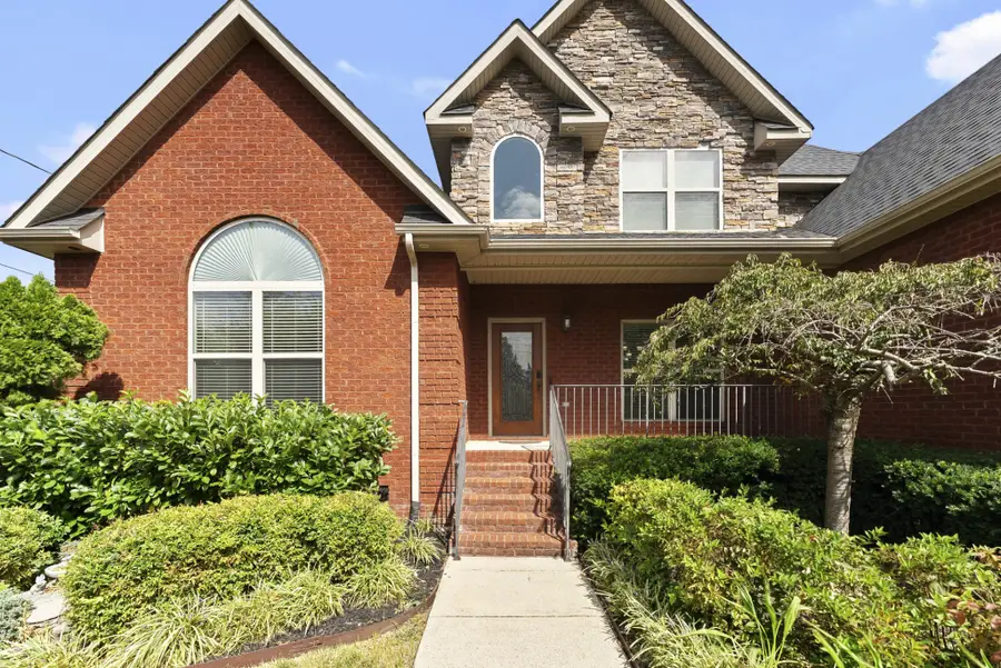 8054 Vineyard Ln, La Vergne, TN 37086 - Image #3