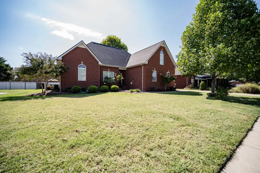 3606 Geneva Dr, Murfreesboro, TN 37128 - #3