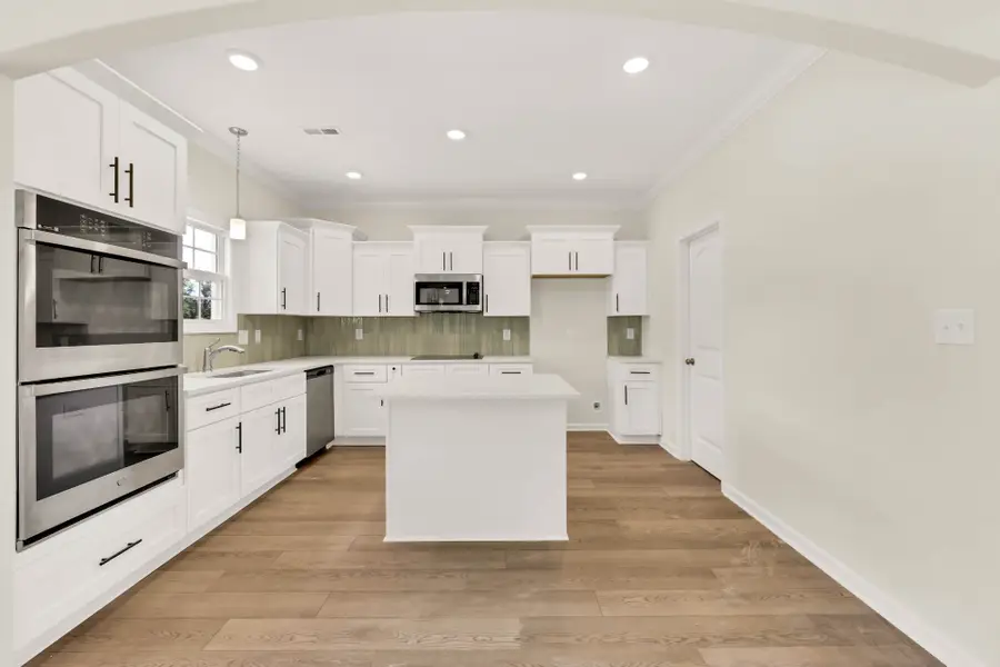 1261 Mourning Cloak Dr, Clarksville, TN 37043 - #3