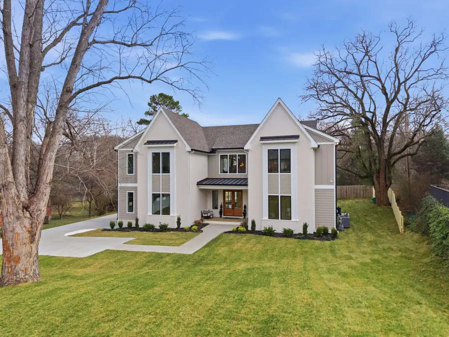 1107 Lipscomb Dr, Nashville, TN 37204 - Image #2