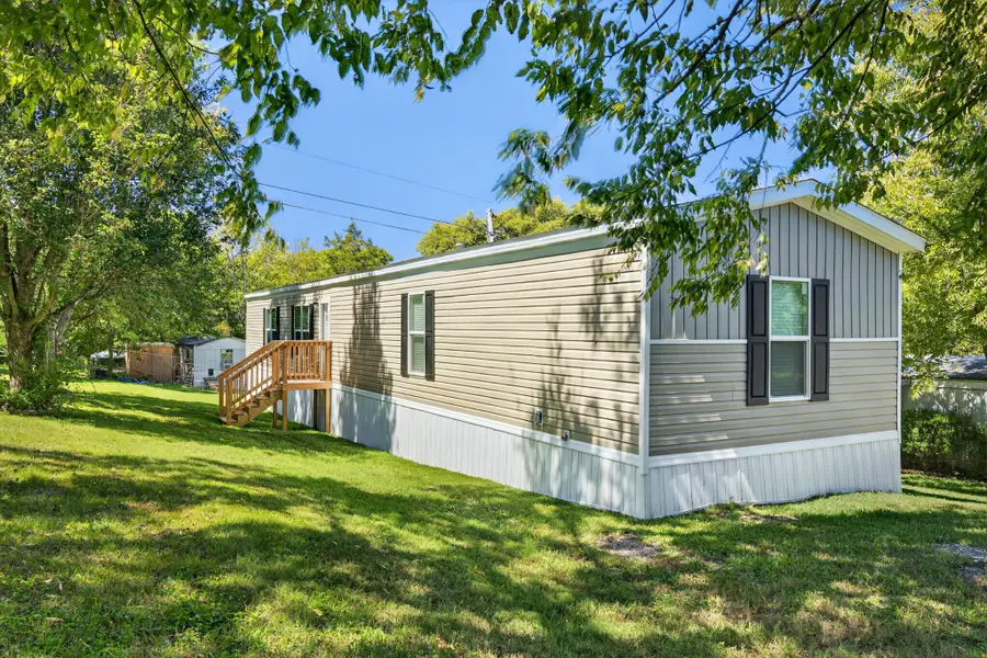 1511 Swanson Blvd, Fayetteville, TN 37334 - Image #2