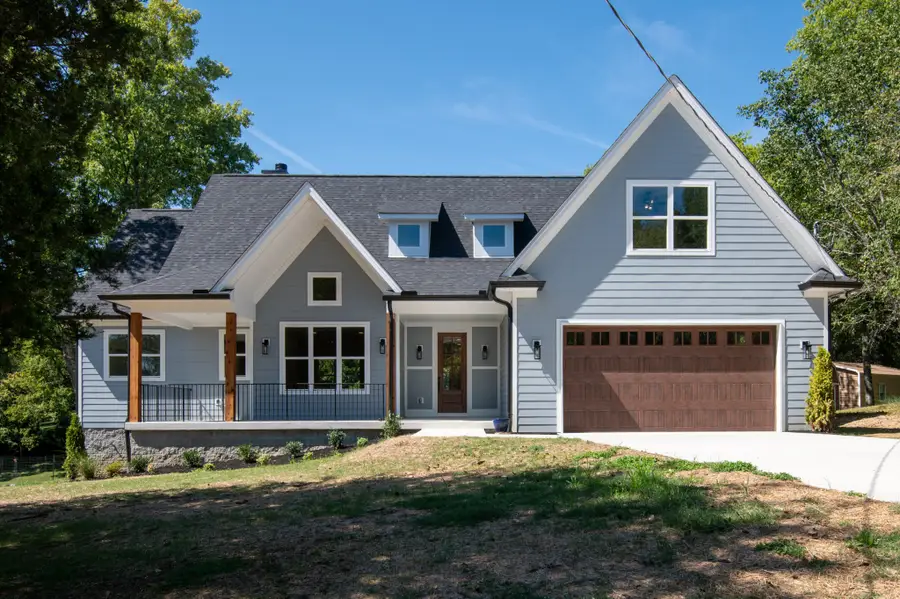 2033 Graceland Dr, Goodlettsville, TN 37072 - Image #2