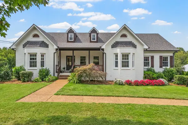 6429 Trails End Rd, College Grove, TN 37046