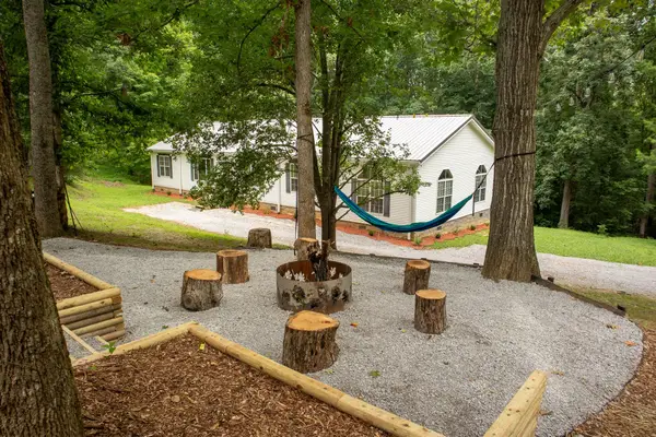 1005 Peery Rd, Kingston Springs, TN 37082