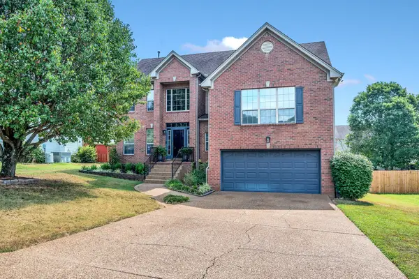 121 Rose Garden Ln, Goodlettsville, TN 37072