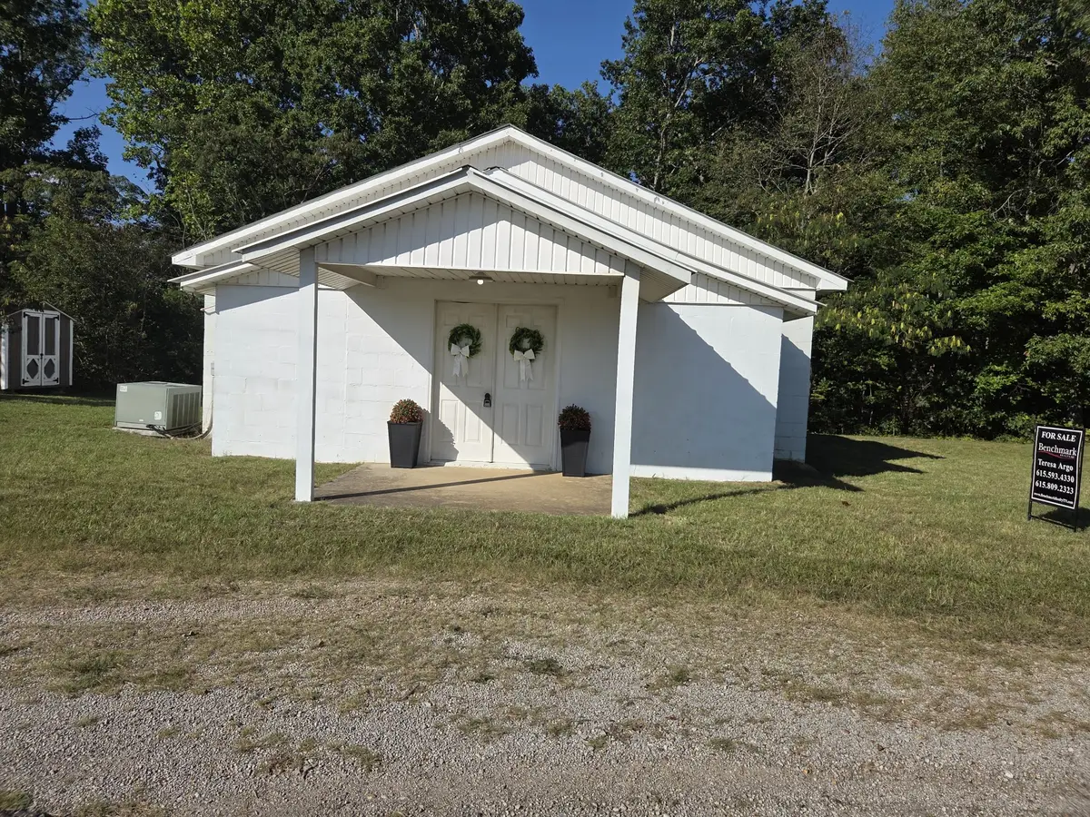 1540 Linden Hwy, Hohenwald, TN 38462 - Image #1