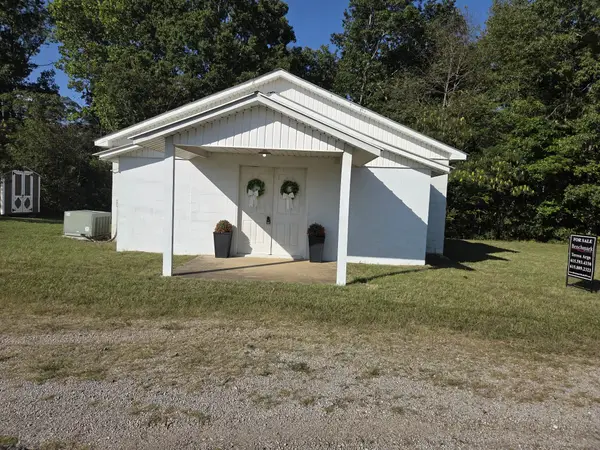 1540 Linden Hwy, Hohenwald, TN 38462