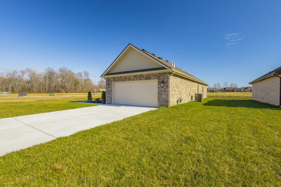 31 Brooklyn Avenue, Manchester, TN 37355 - #3