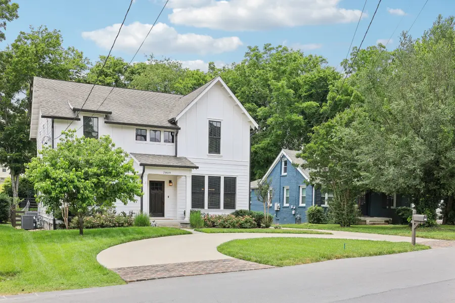 2809 Vaulx Ln, Nashville, TN 37204 - Image #2