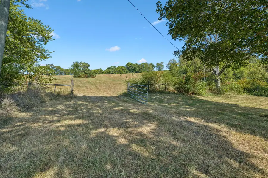 1924 Thompson Station Rd W, Thompsons Station, TN 37179 - Image #3