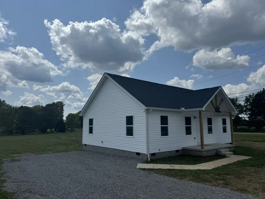 2101 Laws Hill Cir, Lewisburg, TN 37091 - Image #3