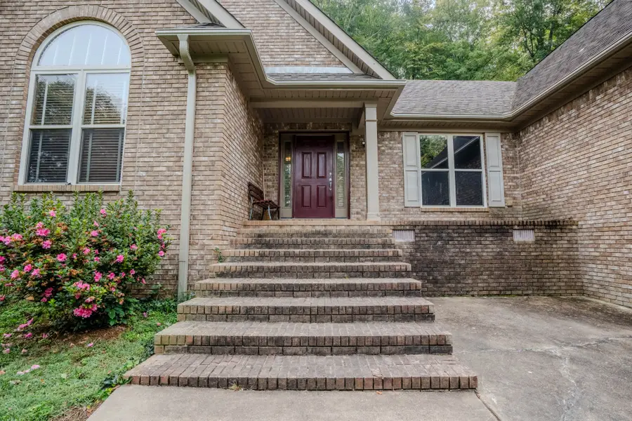 410 Britton Hollow Rd, Pulaski, TN 38478 - Image #2