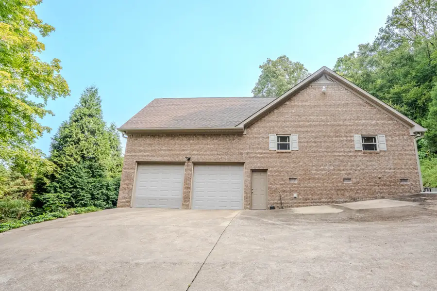 410 Britton Hollow Rd, Pulaski, TN 38478 - Image #3