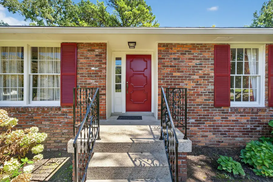 5416 Wakefield Dr, Nashville, TN 37220 - Image #2