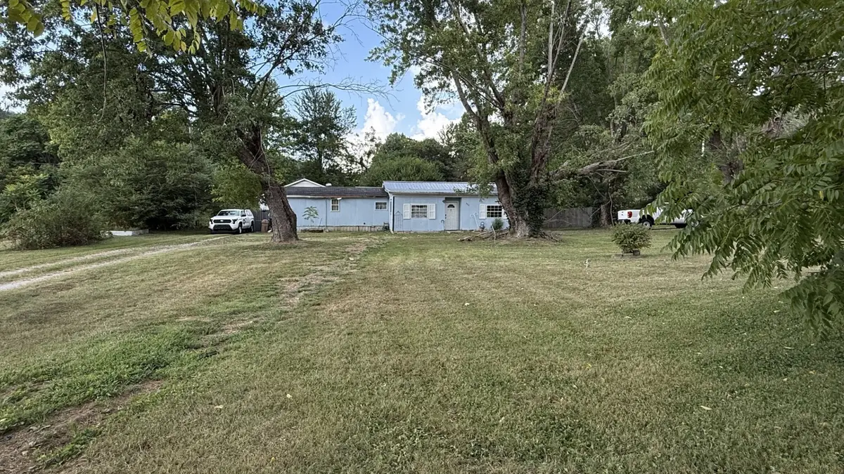 323 Kennedy St, Livingston, TN 38570 - Image #1
