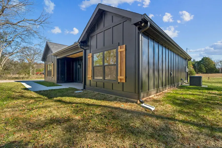 3666 Clark Road, Lewisburg, TN 37091 - Image #2