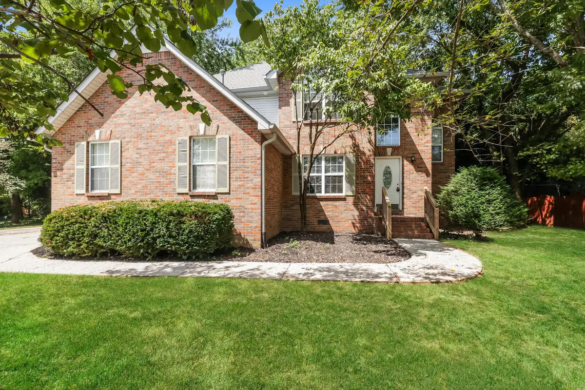 305 Castlemere Ct, Murfreesboro, TN 37130 - Image #1