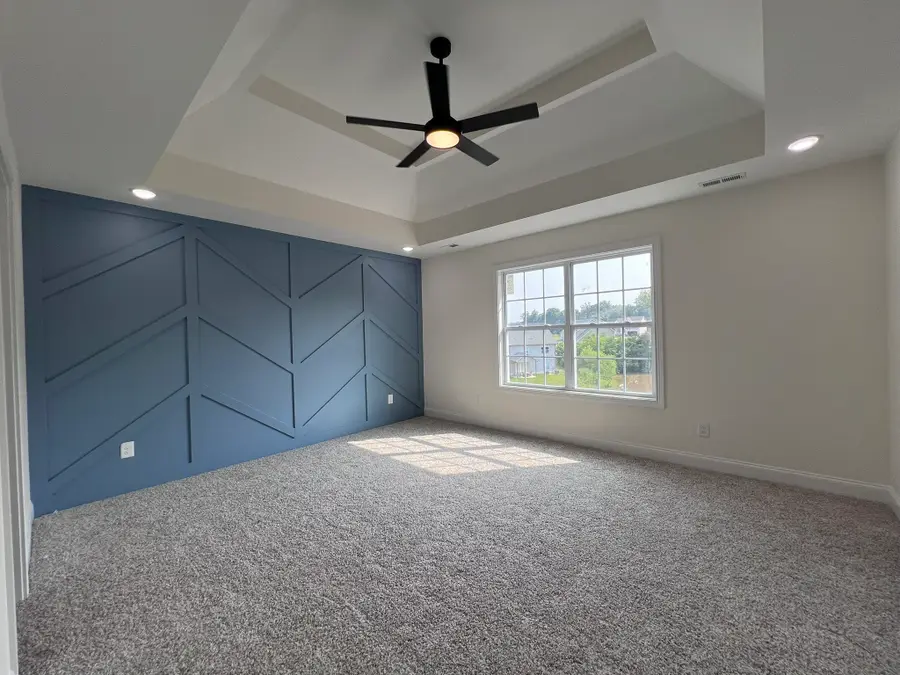 734 Buffalo Ford Dr, Clarksville, TN 37042 - #2