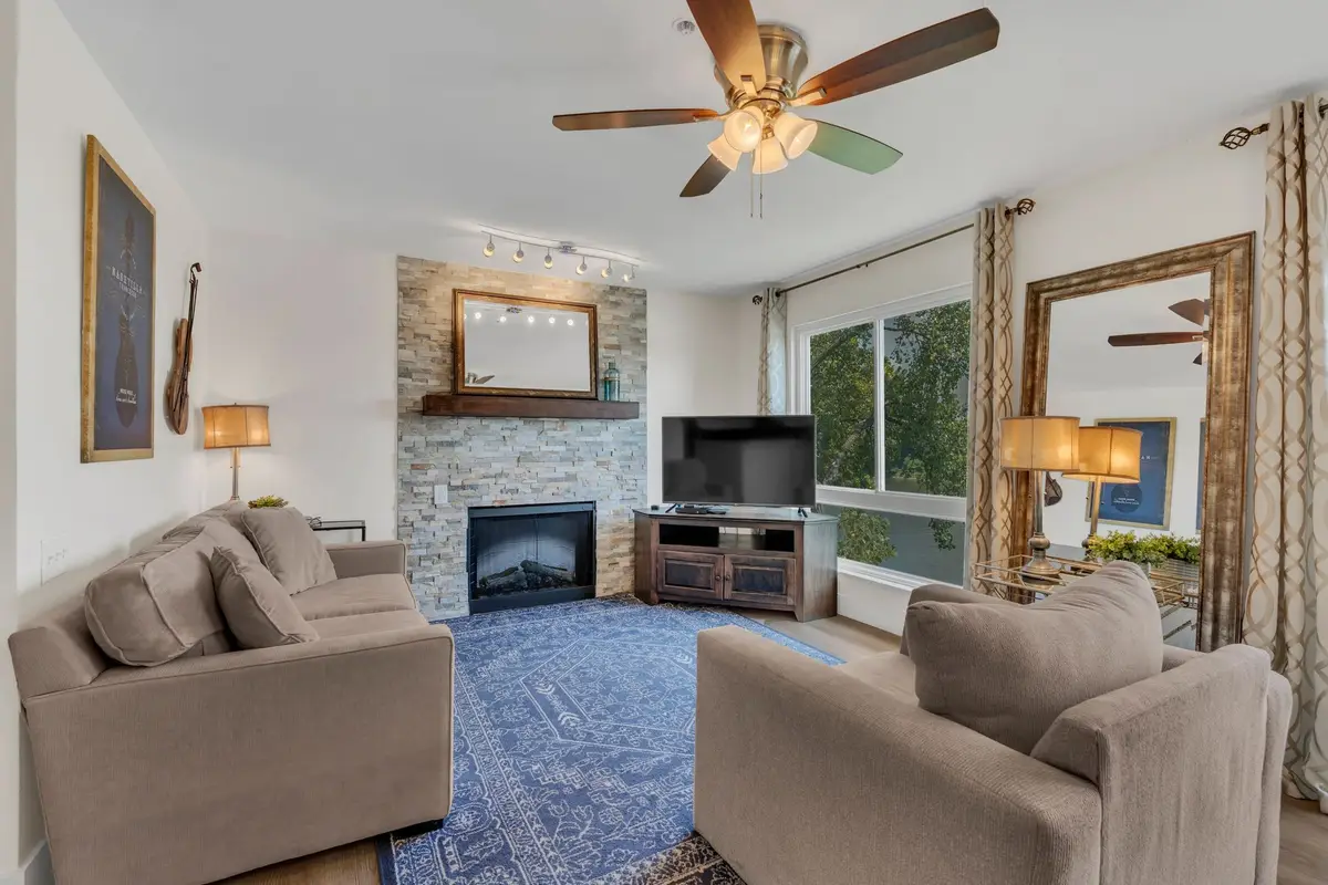 950 1st Ave N, Nashville, TN 37201 - Image #1