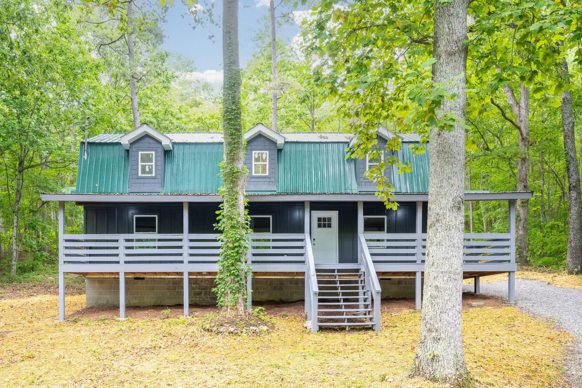 757 W Schmitt Road, Rossville, GA 30741 - Image #1