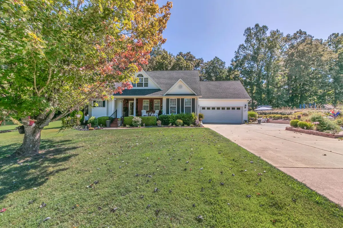 420 Nikki Ln, Paris, TN 38242 - Image #1