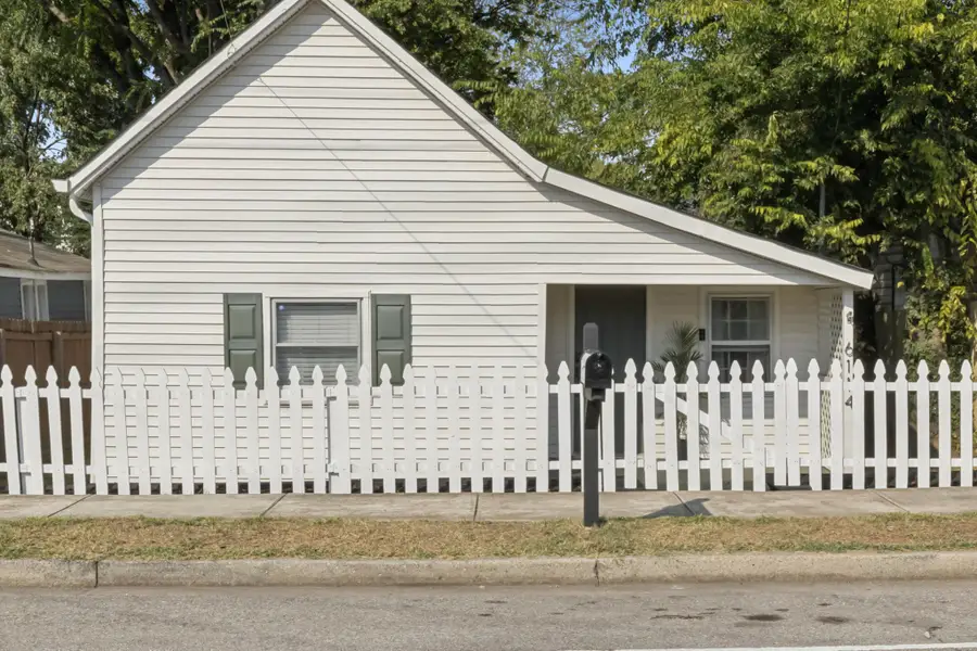 6114 Morrow Rd, Nashville, TN 37209 - #2