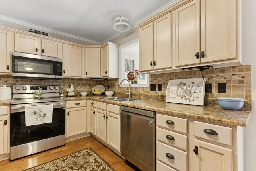 644 Village Green Cir, Murfreesboro, TN 37128 - #3