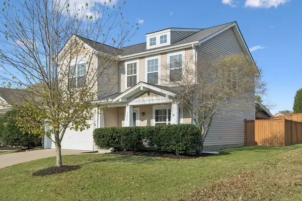 5490 Escalade Dr, Mount Juliet, TN 37122