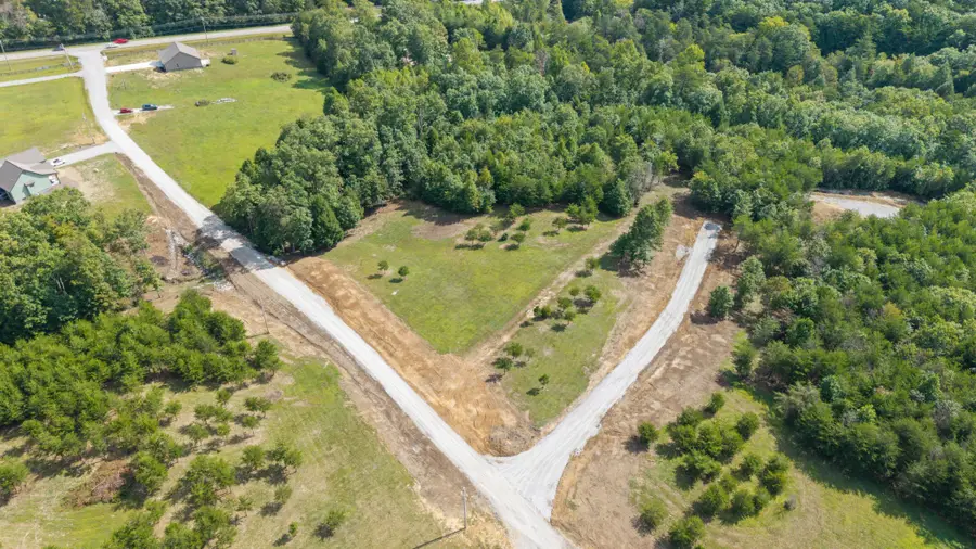 25 Creekview Ln, Altamont, TN 37301 - Image #3