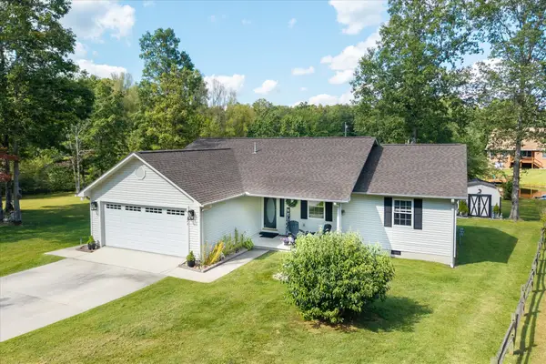 711 Chacoto Dr, Crossville, TN 38572