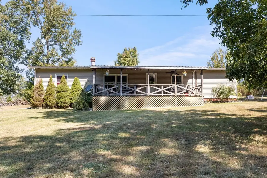 6184 Dewey Carr Rd, Bethpage, TN 37022 - Image #2