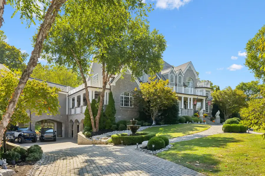 1255 Morning Glory Ct, Brentwood, TN 37027 - Image #3