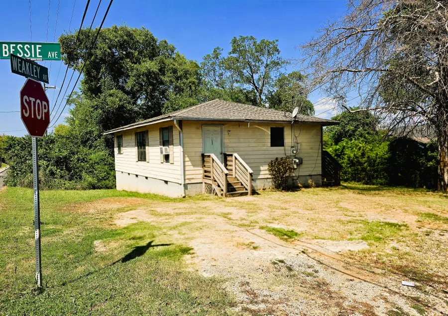 1300 Bessie Ave, Nashville, TN 37207 - Image #3