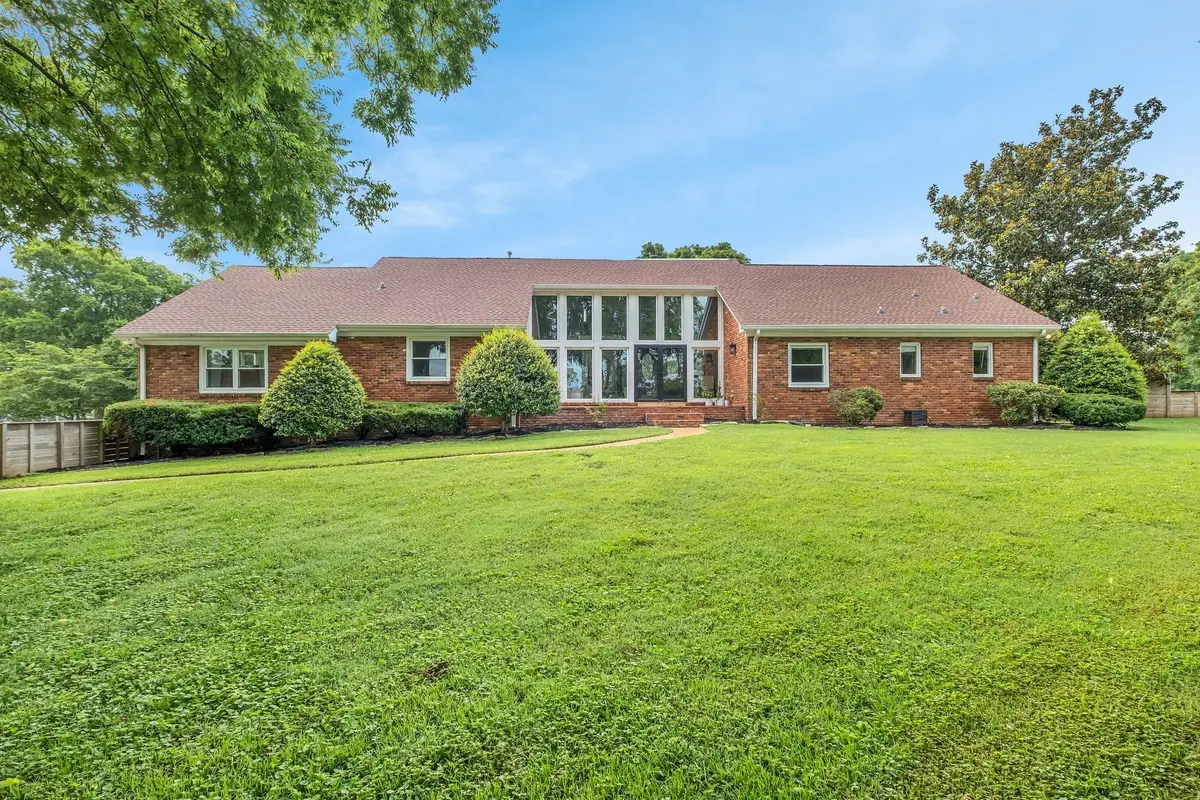 301 Brandywine Dr, Old Hickory, TN 37138 - Image #1