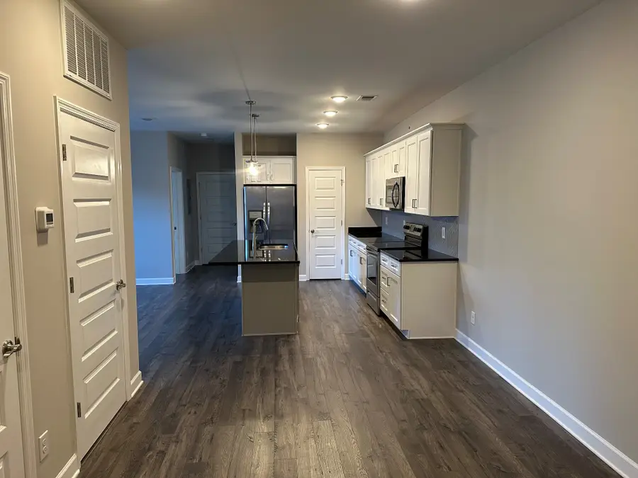 7483 Highway 70 S #304, Nashville, TN 37221 - Image #3