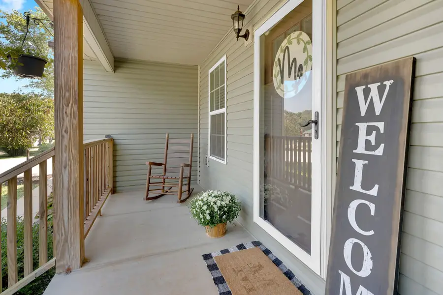 107 Hickory Dr, Huntland, TN 37345 - Image #3