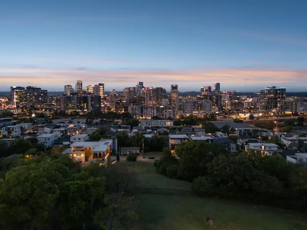 921 Archer St, Nashville, TN 37203