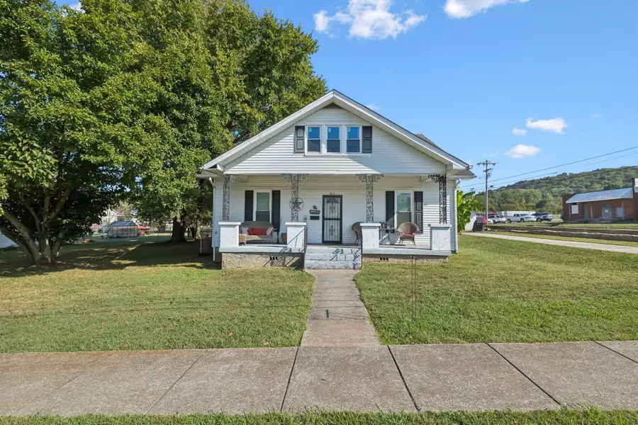 407 Jefferson Ave E, Carthage, TN 37030 - Image #3
