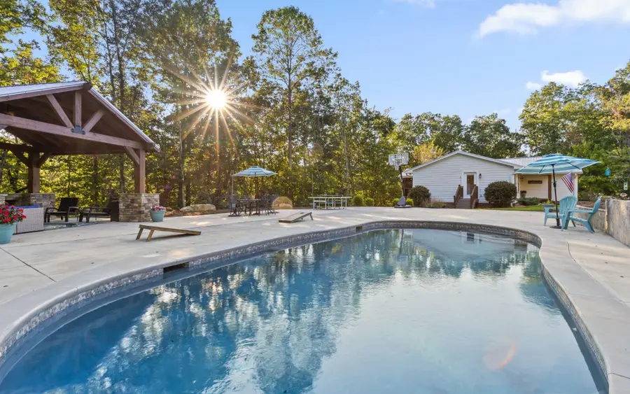 6015 Sawyer Road, Signal Mountain, TN 37377 - Image #2