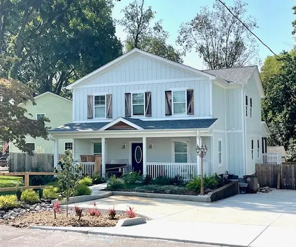 2711 Sharondale Ct, Nashville, TN 37215